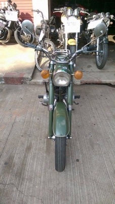 คลาสสิคตัวเก๋าคับ SUZUKI K125 M1ท่อคู่ ทะเบียนพร้อมโอน เดิมๆของครบ แปลงCDI เรียบร้อย ระบบไฟออกหมด ปั๊มออโต้ลูปใช้ได้ปกติ สตาทมือใช้ได้ แบตเตอรี่ใหม่ พร้อมใช้งานคับ สวยๆ ราคา 32500 บาท ส่งได้ทั่วไทยคับ สนใจติดต่อ 081-0578282 ไอดีไลน์ POPBIGBIKESAKON คับ สน