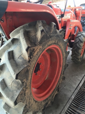 รถไร่ สวยๆ เดิม L3608 พร้อมใบมีดคานบน