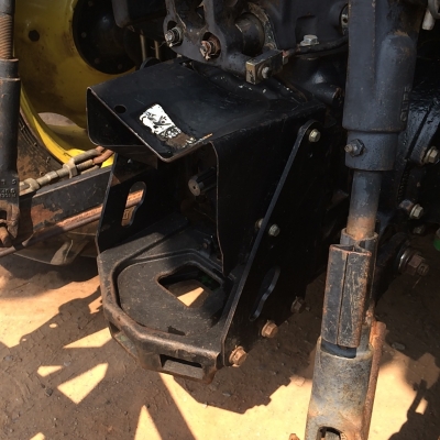 ขาย JOHN DEERE 5205 2เพรา พร้อมดันห้า ผาน 3 อุปกรณ์หน้าหลังครบ ราคา 400,000 สอบถาม 0818618678  อ.แกลง จ.ระยอง