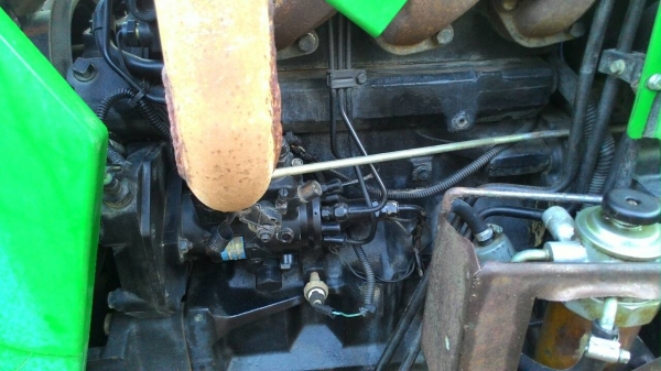 ขาย JOHN DEERE 5205 2เพรา พร้อมดันห้า ผาน 3 อุปกรณ์หน้าหลังครบ ราคา 400,000 สอบถาม 0818618678  อ.แกลง จ.ระยอง