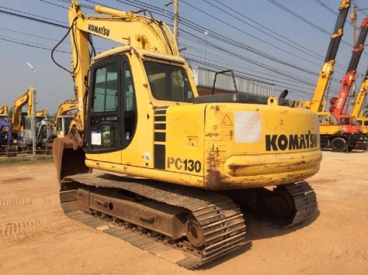 ขายรถแบคโฮ KOMATSU PC130-6K ระบบไฟฟ้าครบ แทรค 70 ซม. สภาพสวยพร้อมใช้ นำเข้าจากญี่ปุ่น มีVDOการทำงาน
