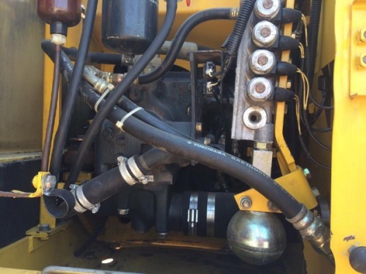 ขายรถแบคโฮ KOMATSU PC130-6K ระบบไฟฟ้าครบ แทรค 70 ซม. สภาพสวยพร้อมใช้ นำเข้าจากญี่ปุ่น มีVDOการทำงาน