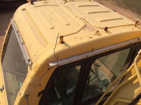 ขายรถแบคโฮ KOMATSU PC130-6K ระบบไฟฟ้าครบ แทรค 70 ซม. สภาพสวยพร้อมใช้ นำเข้าจากญี่ปุ่น มีVDOการทำงาน