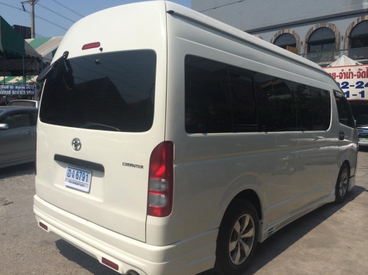 Toyuta commuter. 2.7. Cng  ปี2007 mt