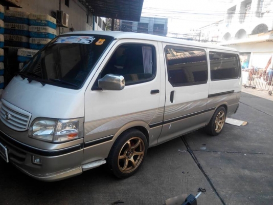 OnSale TOYOTA HIACE 3.0 GL 2004 รถครอบครัว สภาพยอดเยี่ยม