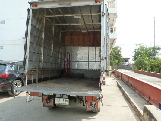 ISUZU อีซูซุ NHR 69E  ป้ายเขียว