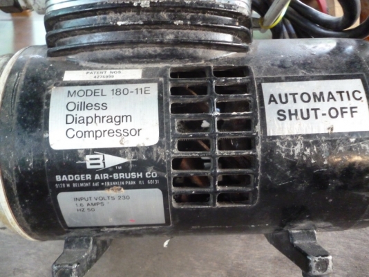 เครื่องแอร์บัสมือสอง เพ้นงานรถ แรงดันปกติ BADGER AIR-BRUSH