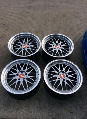ล้อ BBS LM ขอบ18 5/114 กว้าง8-9 สวยๆครับ