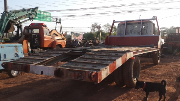 ขายด่วนหกล้อหน้ายาวหางปลาขึ้น แบ็คโฮ รถเกี่ยวเอกสารใบซื้อขายราคาเบาๆโทร0843923995