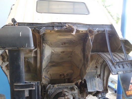 ขาย 6 ล้อดัมพ์ FUSO ช่วงล่างใหญ่ ราคา 690,000 บาท