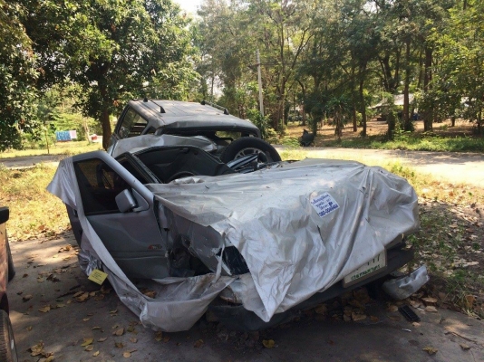 ขายกระบะ ISUZU ปี 99 โพรวิน เครื่อง 2.8 cc ราคาถูก (ขายแล้วนะครับ) ขายกระบะ ISUZU ปี 99 โพรวิน เครื่อง 2.8 cc ราคาถูก (ขายแล้วนะครับ)