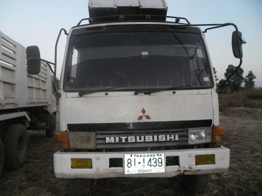 ขายรถบรรทุกรถแบคโฮ MITSOFUSO FN 527MA เบรคใหญ่10 เกียร์ 2 เพลาดั้มทะเบียนเต็มชุดโอนพร้อม