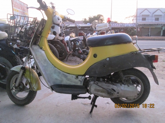 ขายรถป๊อบ Suzuki รุ่นเก่ารถขี่ใด้ดีครับ สัญญาณไฟติดทุกดวง