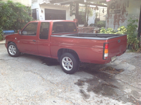 Nissan big mปี97ภาษีเต็มเอกสารพร้อมโอน