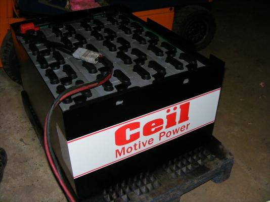 ขายให้เช่า แบตเตอรี่รถฟอรค์ลิฟท์ไฟฟ้า