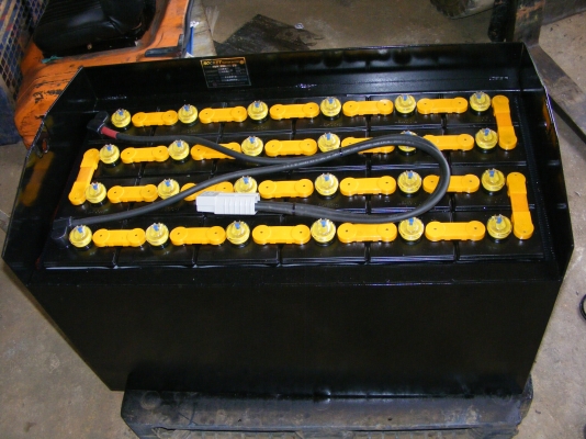 ขายให้เช่า แบตเตอรี่รถฟอรค์ลิฟท์ไฟฟ้า