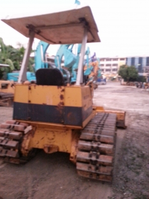 ขายแทร็คเตอร์ เก่าใน Komatsu D20P รุ่น 6 สภาพดีสวยมาก