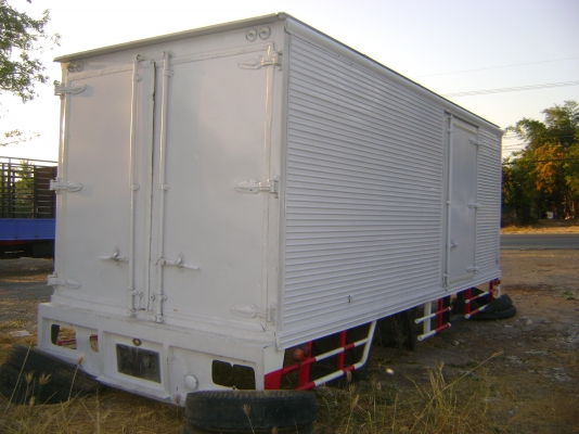 ตู้แห้ง  ยาว 5.50 เมตร   ราคา  45,000  บาท