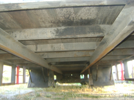 ตู้แห้ง  ยาว 5.50 เมตร   ราคา  45,000  บาท