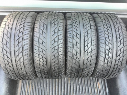 ขายยาง MAXXIS MA-V1 235-45-17 ปี13 ดอกเต็ม เนื้อนิ่ม ชุดละ 6,400 บาท