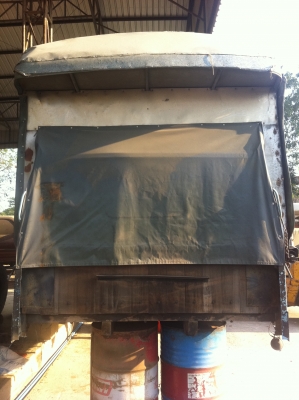 กระบะคาร์โก้+โครงเหล็ก+ผ้าใบ ยกลงจาก ISUZU NKR สภาพพร้อมใช้ ไม่มีผุ