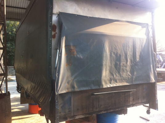 กระบะคาร์โก้+โครงเหล็ก+ผ้าใบ ยกลงจาก ISUZU NKR สภาพพร้อมใช้ ไม่มีผุ