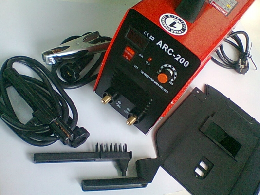 ตู้เชื่อมระบบ MOSFET - INVERTER 200 แอมป์เต็ม ตู้เชื่อมระบบ MOSFET - INVERTER 200 แอมป์เต็ม