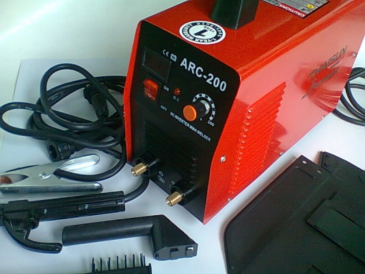 ตู้เชื่อมระบบ MOSFET - INVERTER 200 แอมป์เต็ม ตู้เชื่อมระบบ MOSFET - INVERTER 200 แอมป์เต็ม