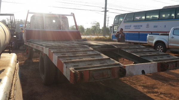 ขายด่วนหกล้อหน้ายาวหางปลาขึ้น แบ็คโฮ รถเกี่ยวเอกสารใบซื้อขายราคาเบาๆโทร0843923995