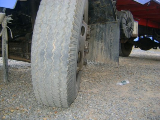 NPR 4HG1    130แรง เทอร์โบ  ราคา 670,000  บาท