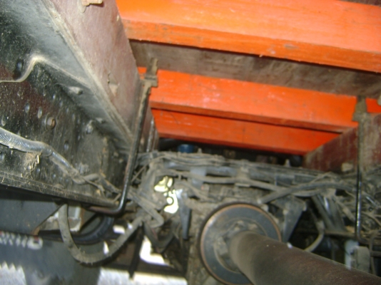 NPR 4HG1    130แรง เทอร์โบ  ราคา 670,000  บาท