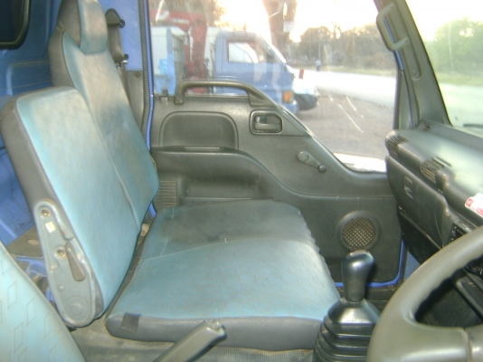 NPR 4HG1    130แรง เทอร์โบ  ราคา 670,000  บาท