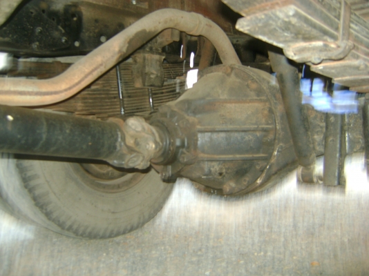 NPR 4HG1    130แรง เทอร์โบ  ราคา 670,000  บาท