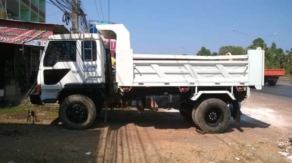 ขาย 6 ล้อดั้ม คัสซี 10 ล้อหัวยาว วางหัว FUSO เครื่อง 6HE1 195 แรงม้า เฟืองท้ายใหญ่ เบรคทิฟฟี่ เพาวเวอร์ แอร์เย็น ยางเต็ม เขียนแบบพร้อมโอนให้ด้วยครับ ขาย 6 ล้อดั้ม คัสซี 10 ล้อหัวยาว วางหัว FUSO เครื่อง 6HE1 195 แรงม้า เฟืองท้ายใหญ่ เบรคทิฟฟี่ เพาวเวอร์ แอร์เย็น ยางเต็ม เขียนแบบพร้อมโอนให้ด้วยครับ