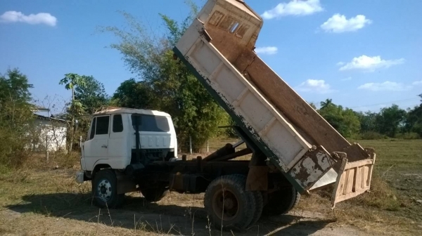 ขายต่อดาวน์ 6 ล้อดั้ม KL300 เครื่อง+เกียร์ EH700 168 แรงม้า เฟืองท้ายใหญ่จัมโบ้ พวงมาลัยพาวเวอร์ ยางเต็มทั้ง 6 เส้น ทะเบียนเต็มพรัอมโอน