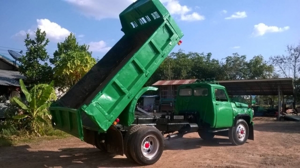 ขาย 6 ล้อดั้มหัวยาว NISSAN คัสซีสวยตลอดเส้น เครื่อง ND6 165 แรงม้า เฟืองท้าย FUSO พวงมาลัยพาวเวอร์ ทะเบียนพร้อมโอน ราคาต่อรองได้
