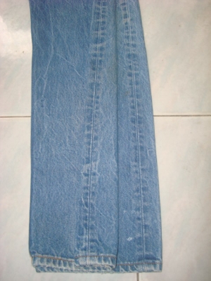 รหัส0748 ยีนส์Levi's 501 ผ้าทราย ของแท้ มือสอง เอว 34นิ้วครึ่ง ยาว 30 made in usa