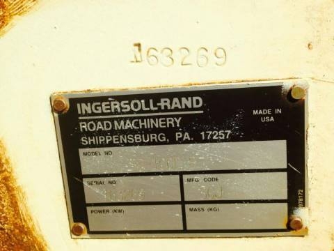 รถบด อิงเกอร์โซแลนด์ SD100D. S/N163218. สองเปลือก หนามหุ้มเรียบ เอกสารพรัอมราคา1,350,000