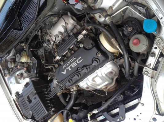 Honda Civic ตาโต 1.6 vtec เกียร์ธรรมดา ปี1996 Honda Civic ตาโต 1.6 vtec เกียร์ธรรมดา ปี1996