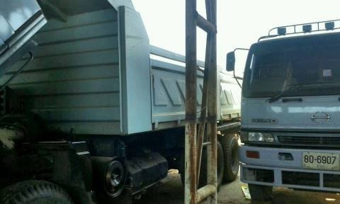 HINO 2 K 260 สมอเงินมี 4 คันขายยกชุดราคาคันละ 1,150,000