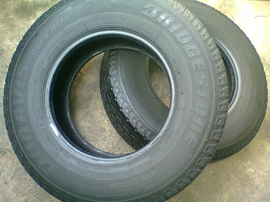 BRIDGESTONE 225 75 15 ปี 13