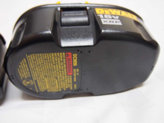 แบ็ตแท้ DeWALT DC9096 XRP Ni-Cd 18V2.4A Battery