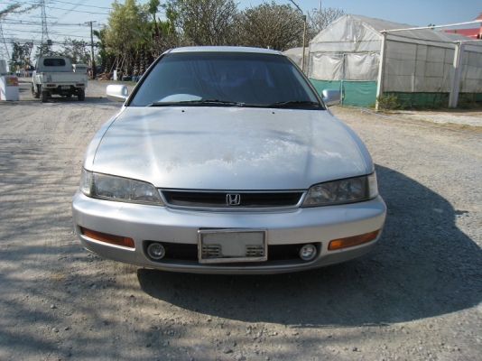 ขายครับ HONDA ACCORD 2.0EXI AUTO รถนำเข้าทั้งคัน ขายเป็นอะไหล่