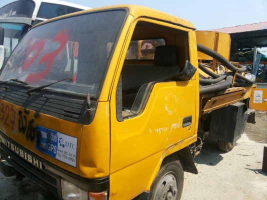 ขายรถบรรทุก4ล้อเครื่อง4D31ถูกๆตามสภาพมีให้เลือกหลายคัน