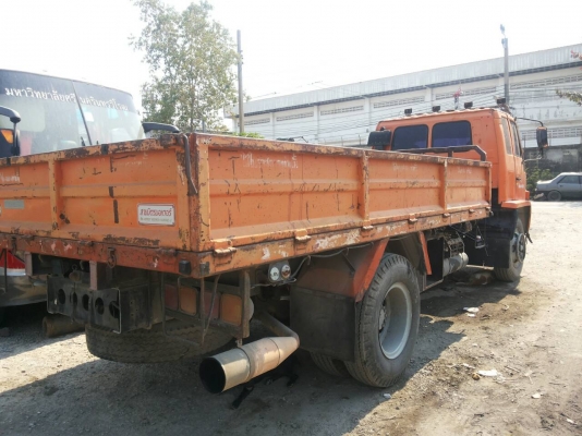 ขายรถ6ล้อเครื่อง195แรง รถห้างมือเดียว สภาพดี