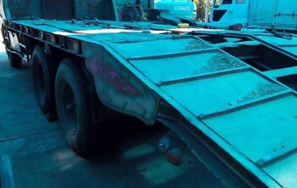 MITSUBISHI FUSO FN527 - 175 HP 6D15 M-A23489 สิบล้อ 2 เพลา เทรลเลอร์ใหญ่ท้ายลาดขึ้นรถแบ็คโฮร PC 200-320 ได้เลยครับ รถสวยมากๆครับ วางเครื่อง 6D15 เกียร์ 6 SPEED มีสโลว์ลงเล่มครบ หัวเก๋ง FUSO M5 ตาหวานลายสวยลงเล่มครบ ภายในสวย แอร์เย็น พวงมาลัยเพาเวอร์ ระบบเ