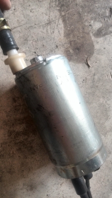 ขายปั้มติ๊กในถัง RB-J  ใช่งานปกติครับ  ลูกละ 650 บาท