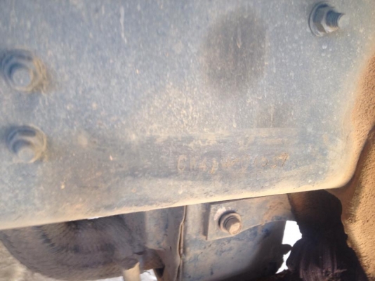 ขายรถสิบล้อเทเลอร์ ท้ายลาด บรรทุกแบ็คโฮ nissan Ud cw41m 265 เทอร์โบ รถพร้อมใช้งาน