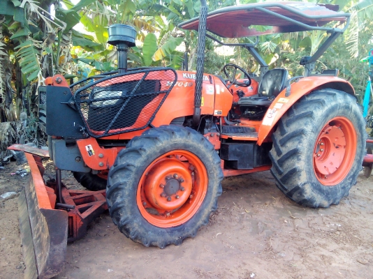 M7040 ดันหน้า +ผาน6x26นิ้ว ถูกที่สุด 350000บาท (เล่มทะเบียนพร้อม)