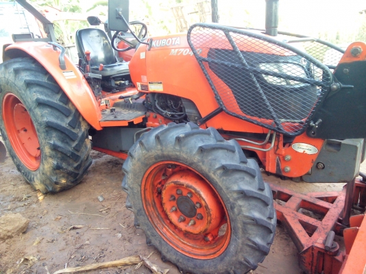 M7040 ดันหน้า +ผาน6x26นิ้ว ถูกที่สุด 350000บาท (เล่มทะเบียนพร้อม)